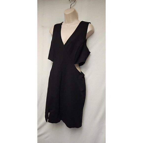 GB Black Bodycon Dress With V-Neck And Cut Out Sides Sz XL Front Slit Juniors - Picture 3 of 6